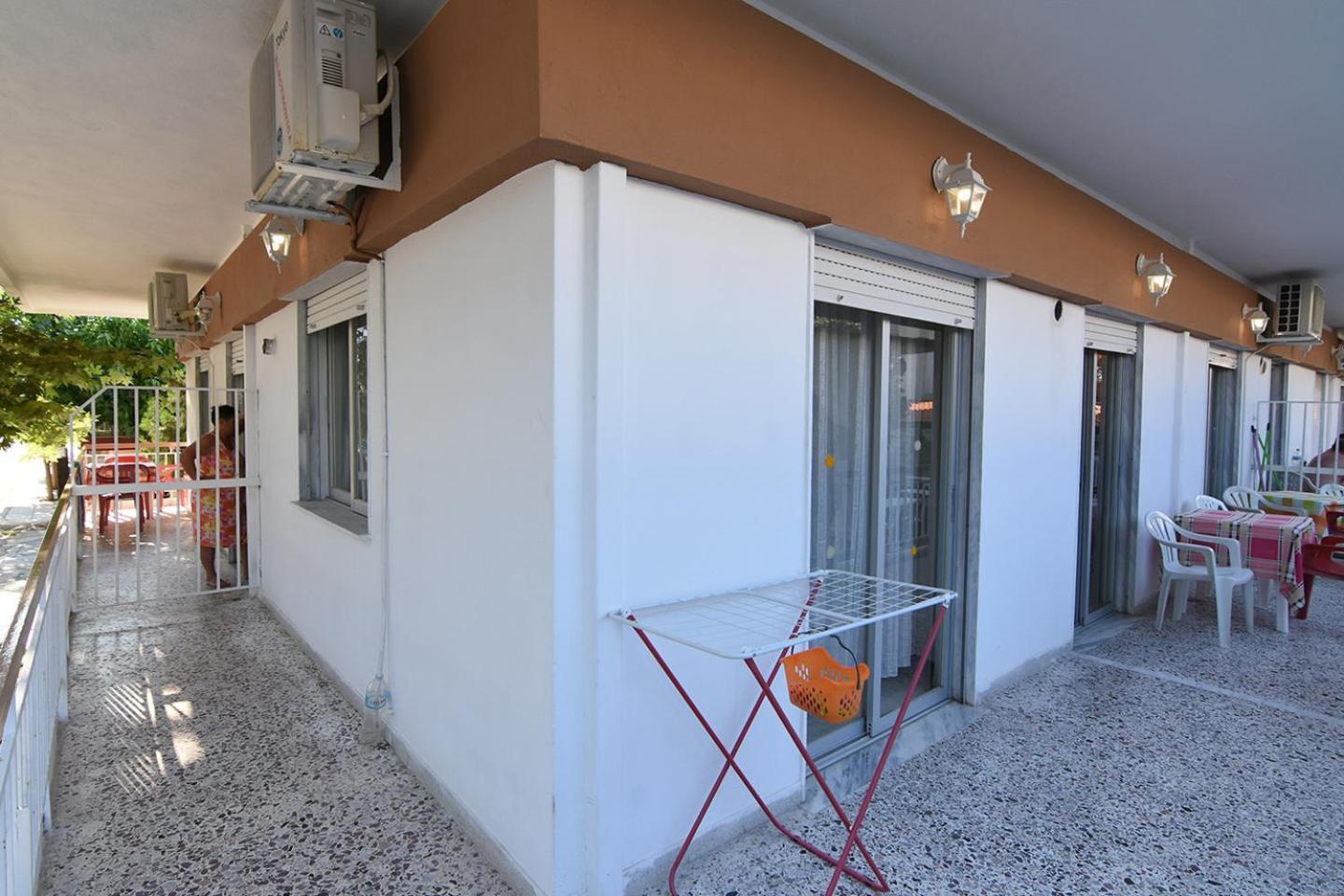 Apartments Anesis Pantazis Asproválta Eksteriør billede